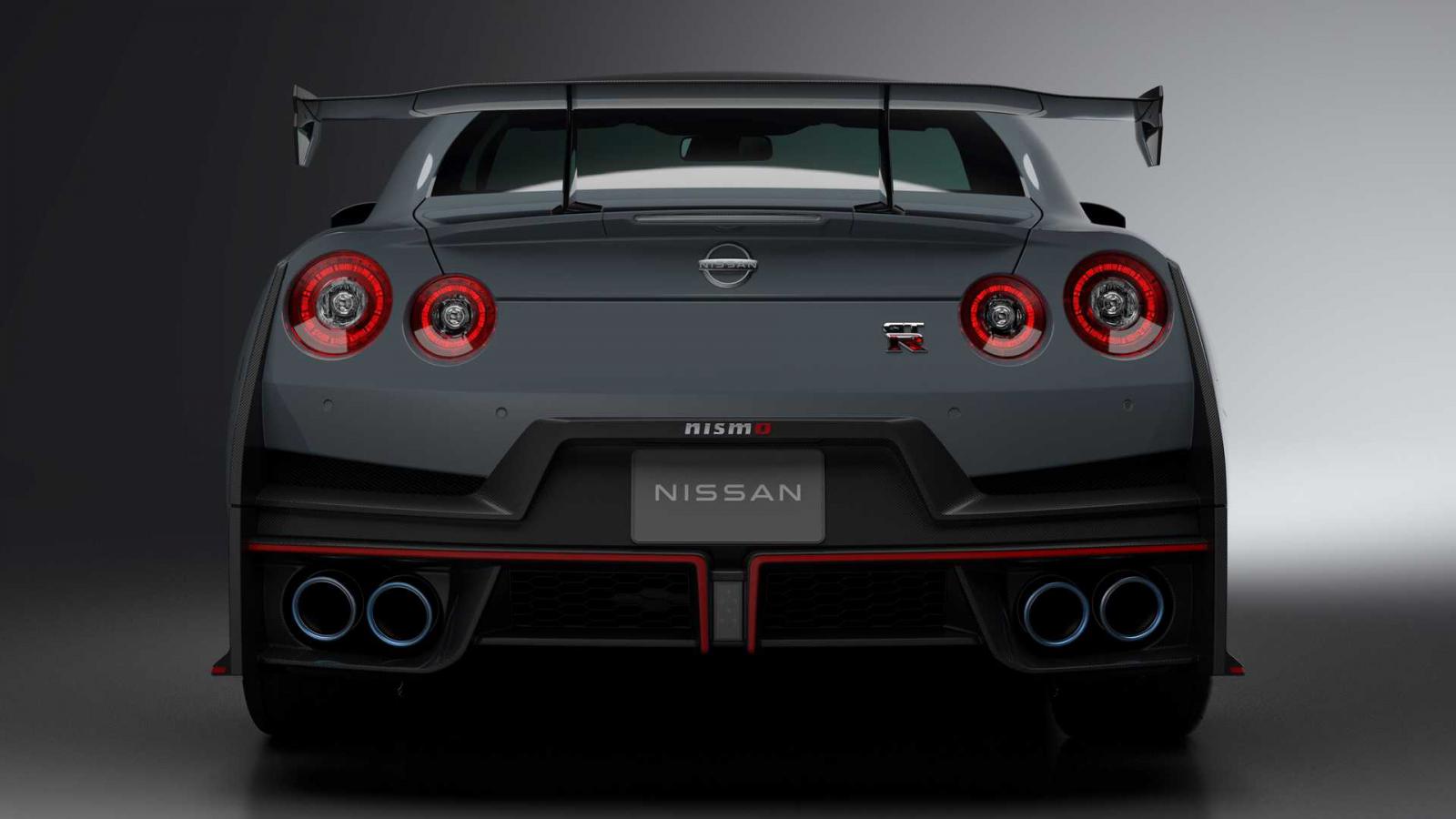 Ανανεωμένο Nissan GT-R: Με ειδικές εκδόσεις και μικρές αλλαγές